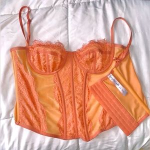 Urban Outfitters Corset Size L
